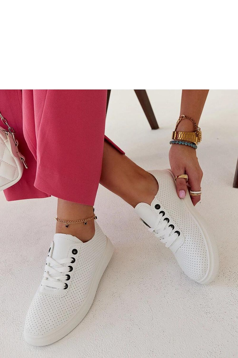 Sneakers model 207517 Solea