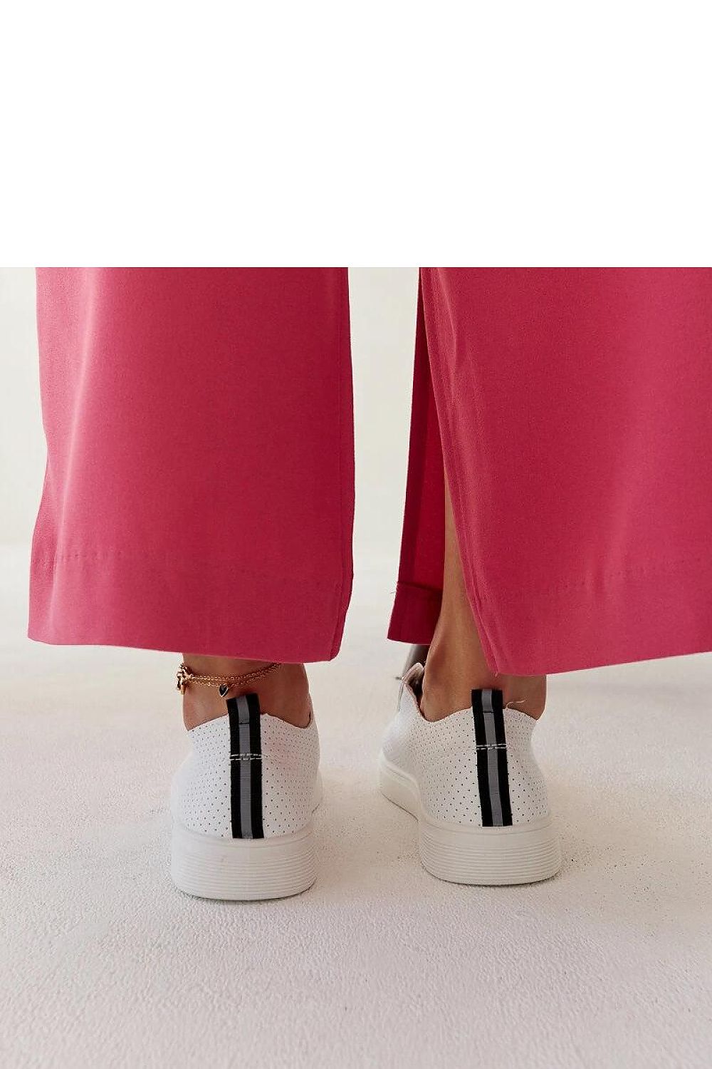 Sneakers model 207517 Solea