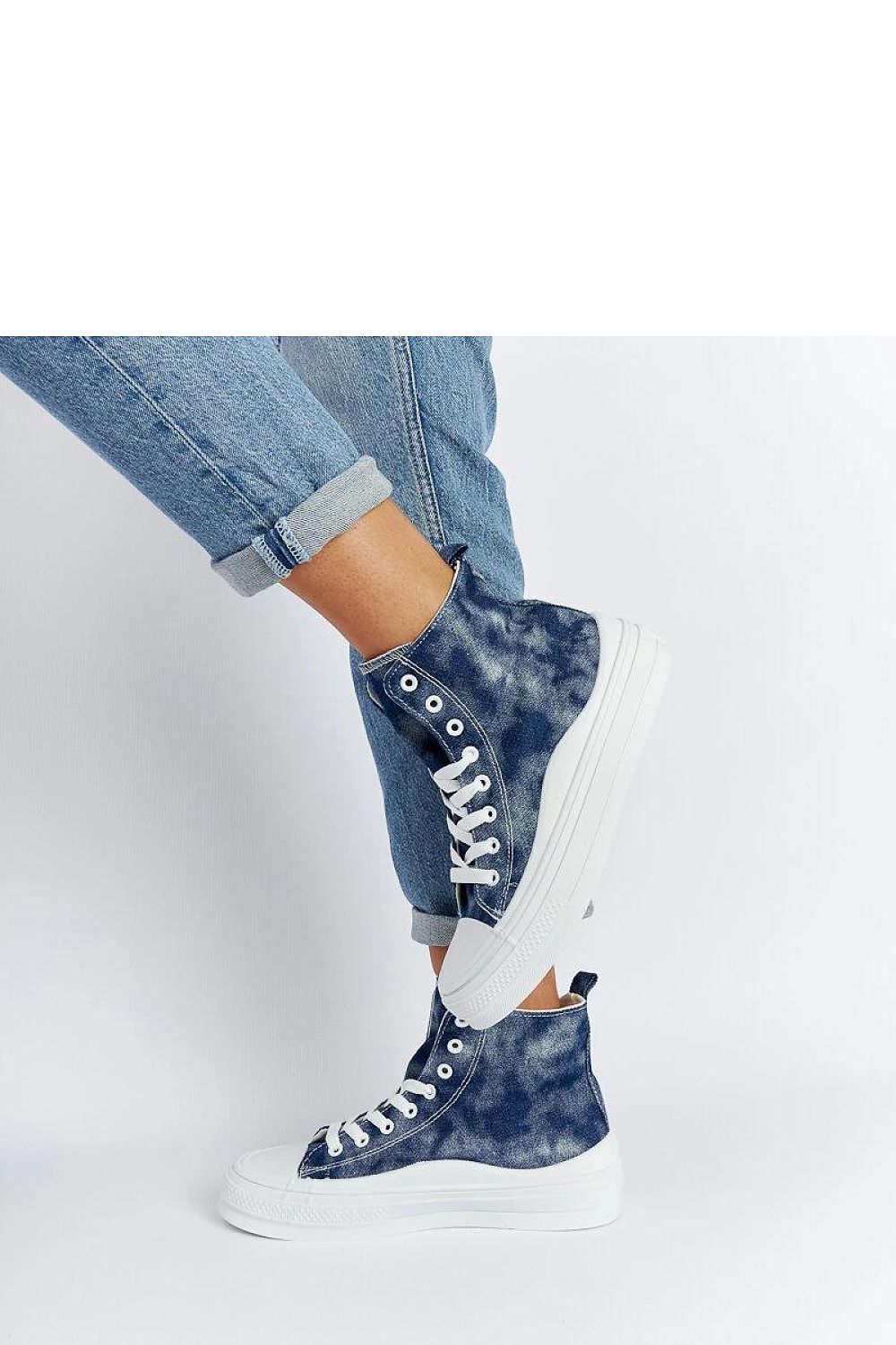 Sneakers model 207543 Solea