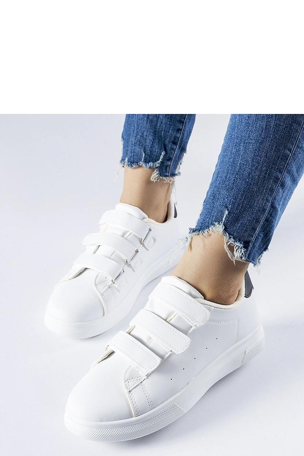 Sneakers model 207575 Solea