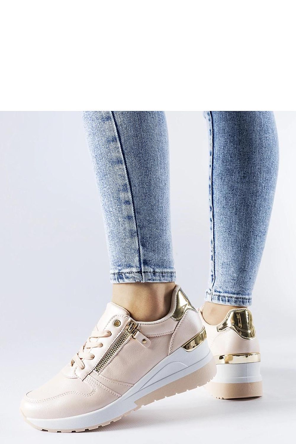 Sneakers model 207582 Solea