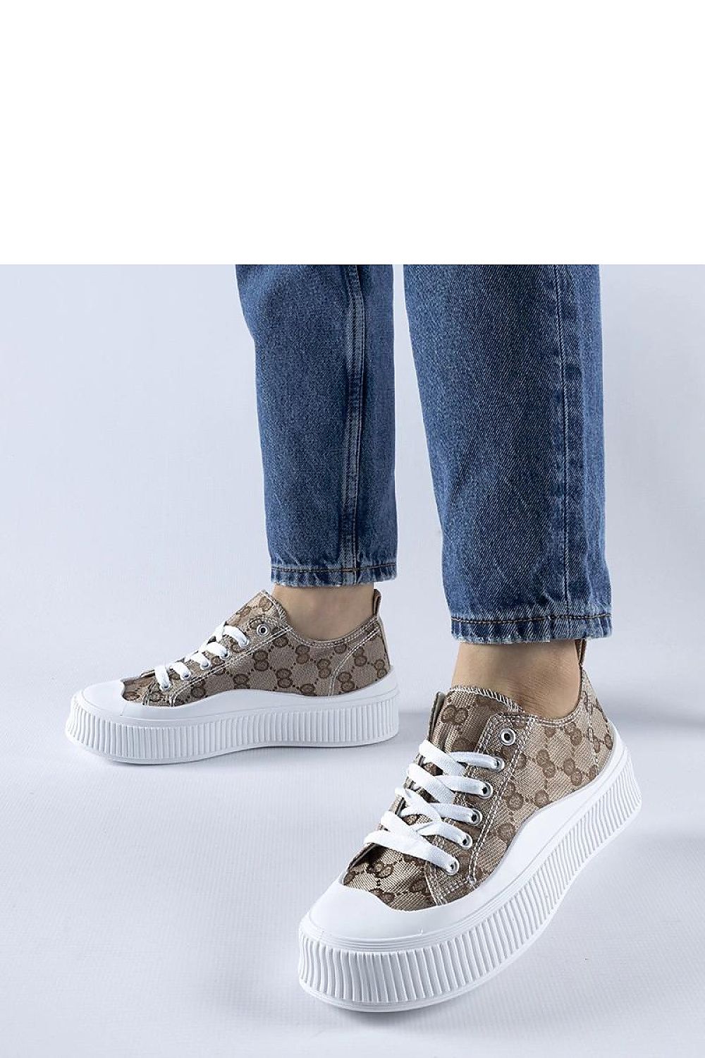 Sneakers model 207615 Solea