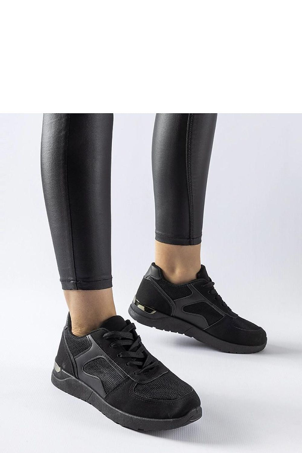 Sneakers model 207638 Solea