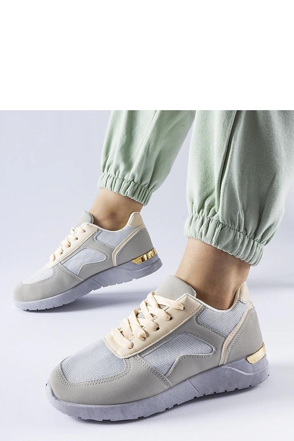Sneakers model 207639 Solea