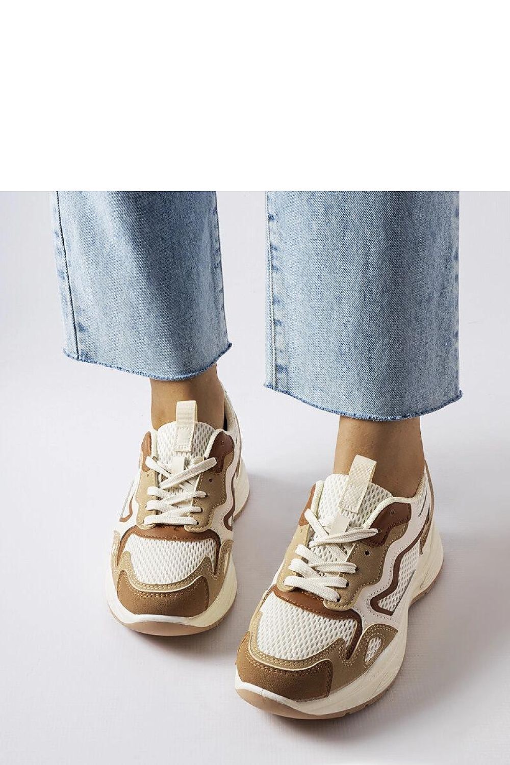 Sneakers model 207734 Solea