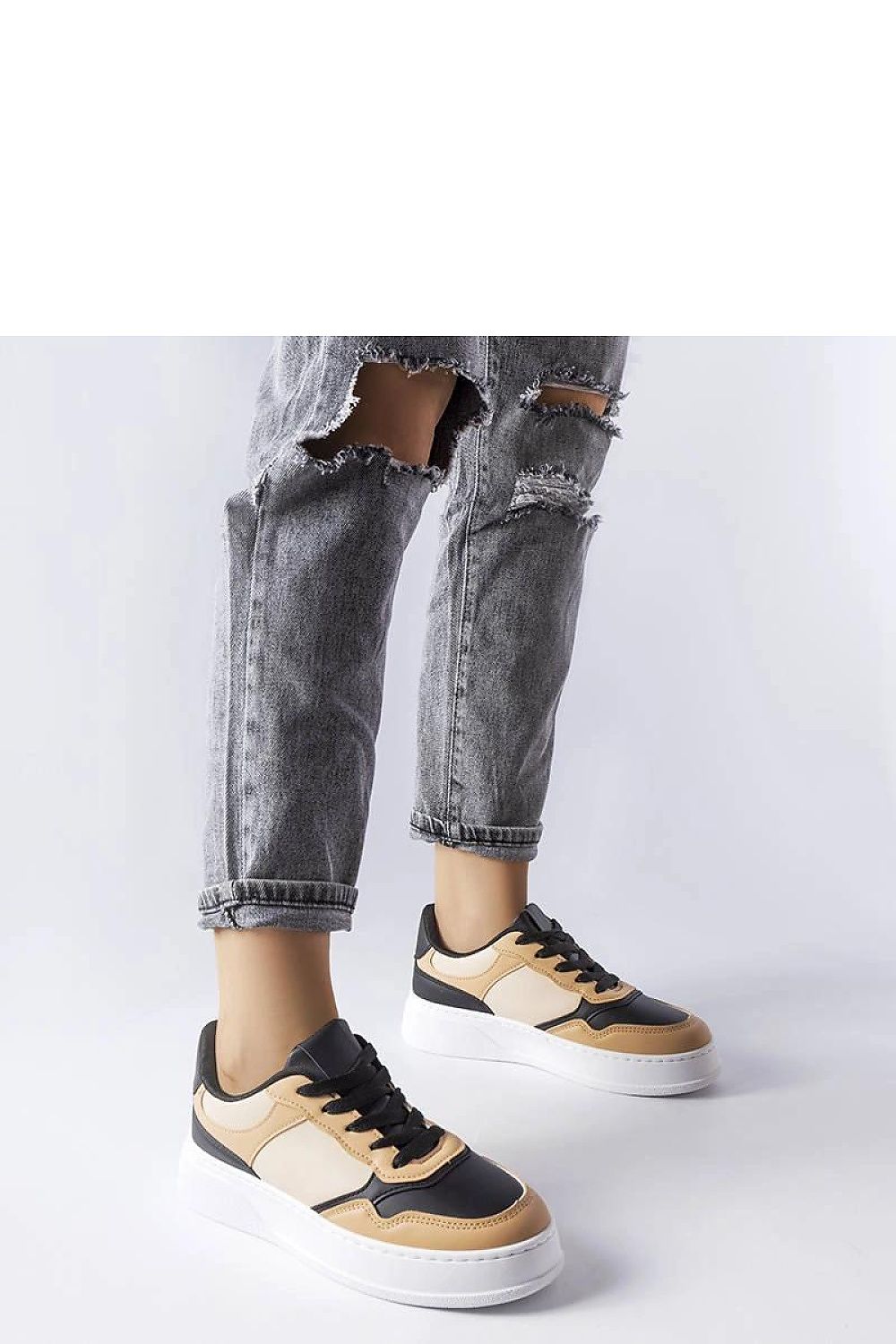 Sneakers model 207922 Solea