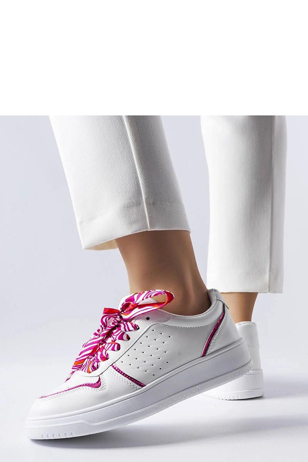 Sneakers model 207947 Solea