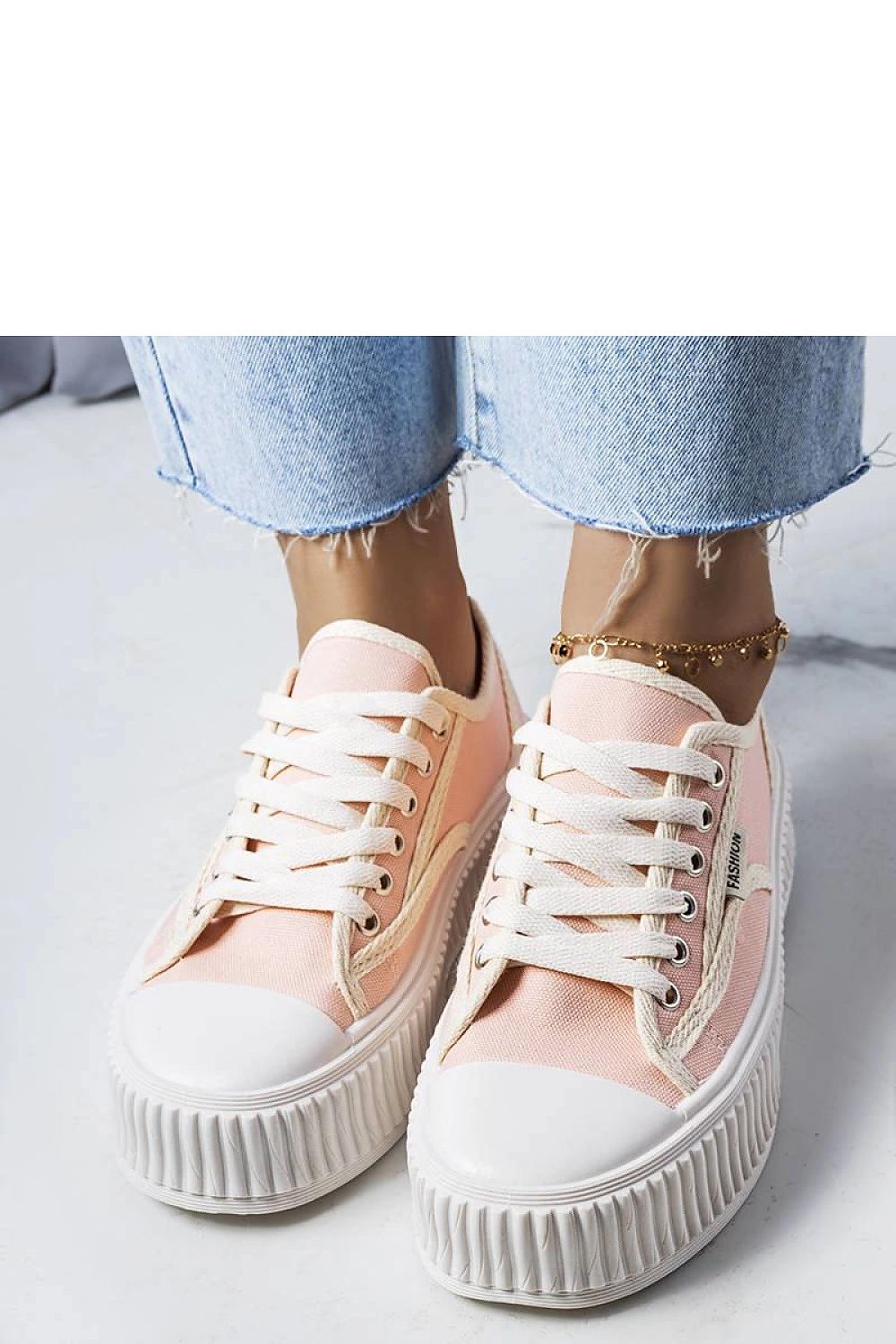 Sneakers model 207981 Solea