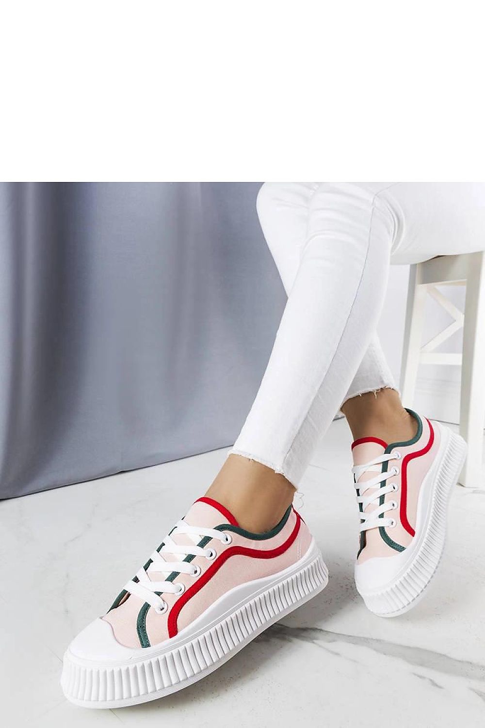 Sneakers model 207999 Solea