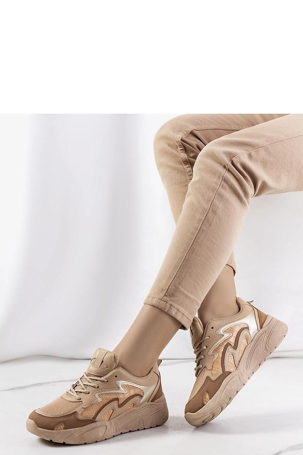 Sneakers model 208032 Solea