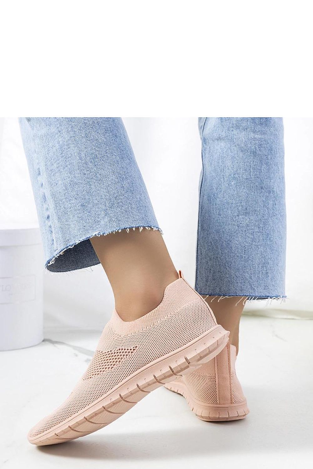 Sneakers model 208042 Solea