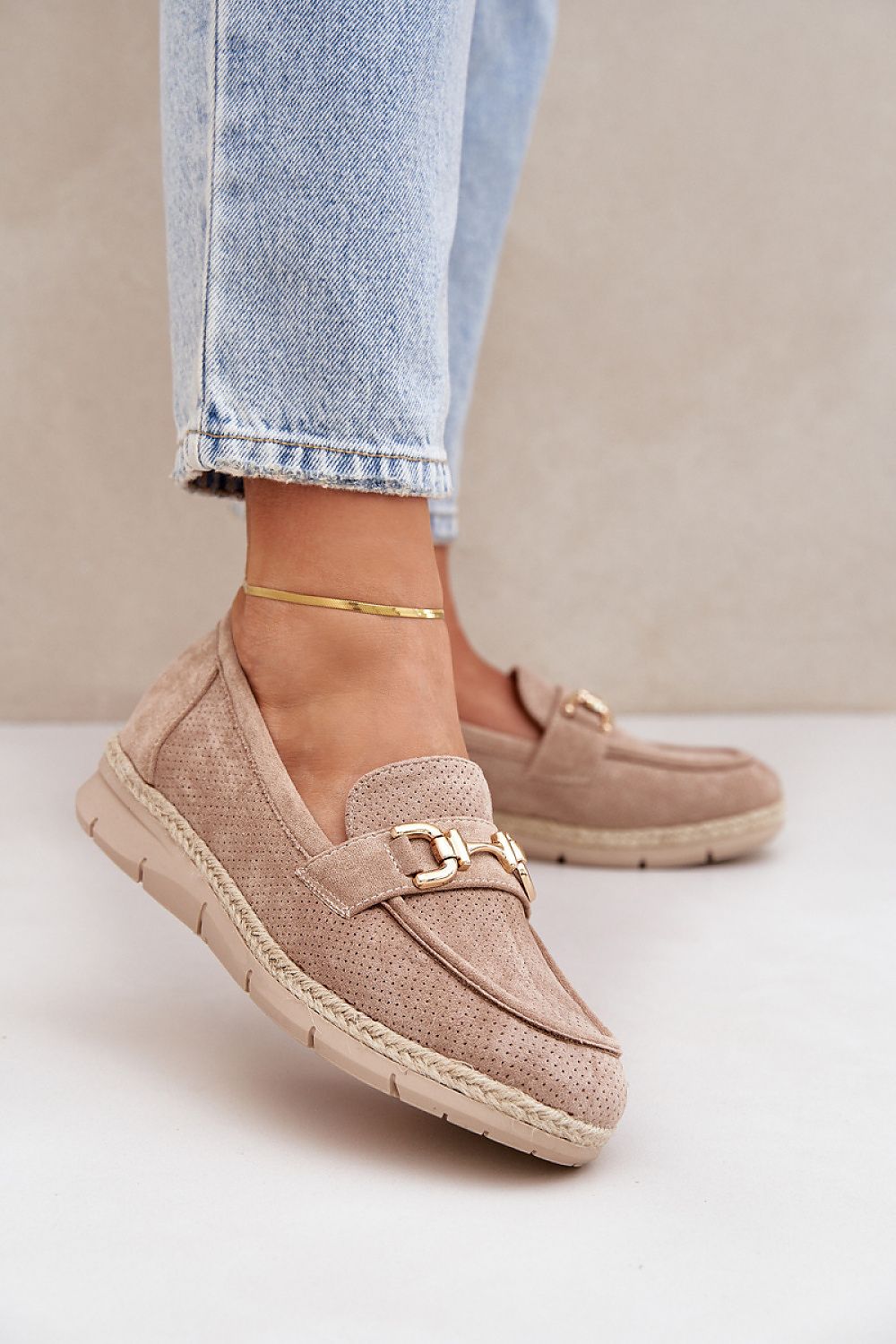 Mocassin model 208338 Step in style