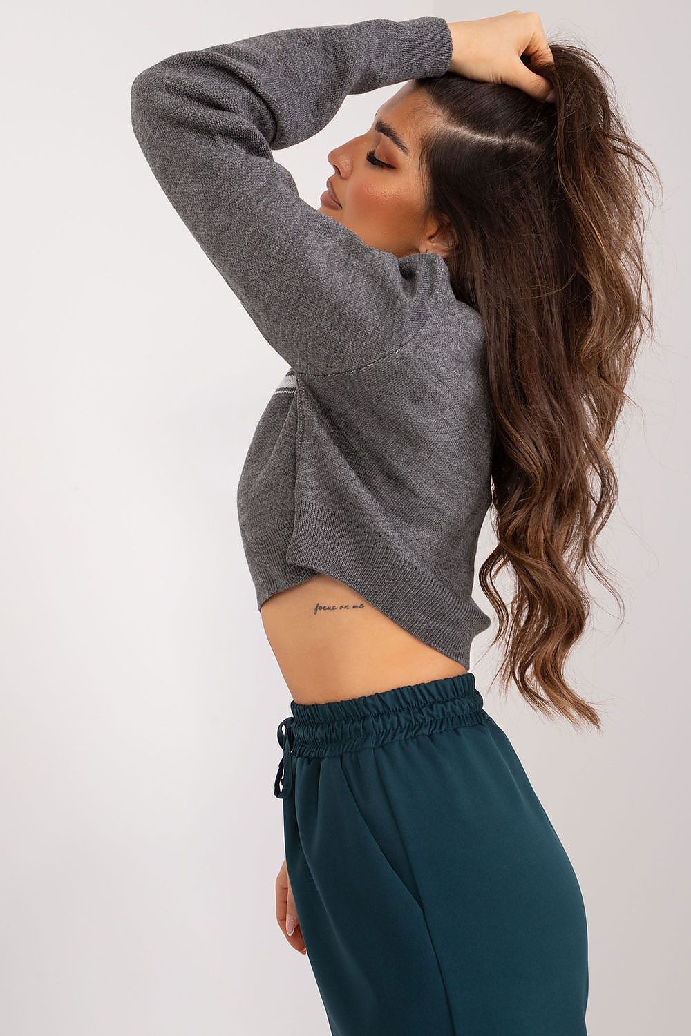 Short jumper model 208366 Badu