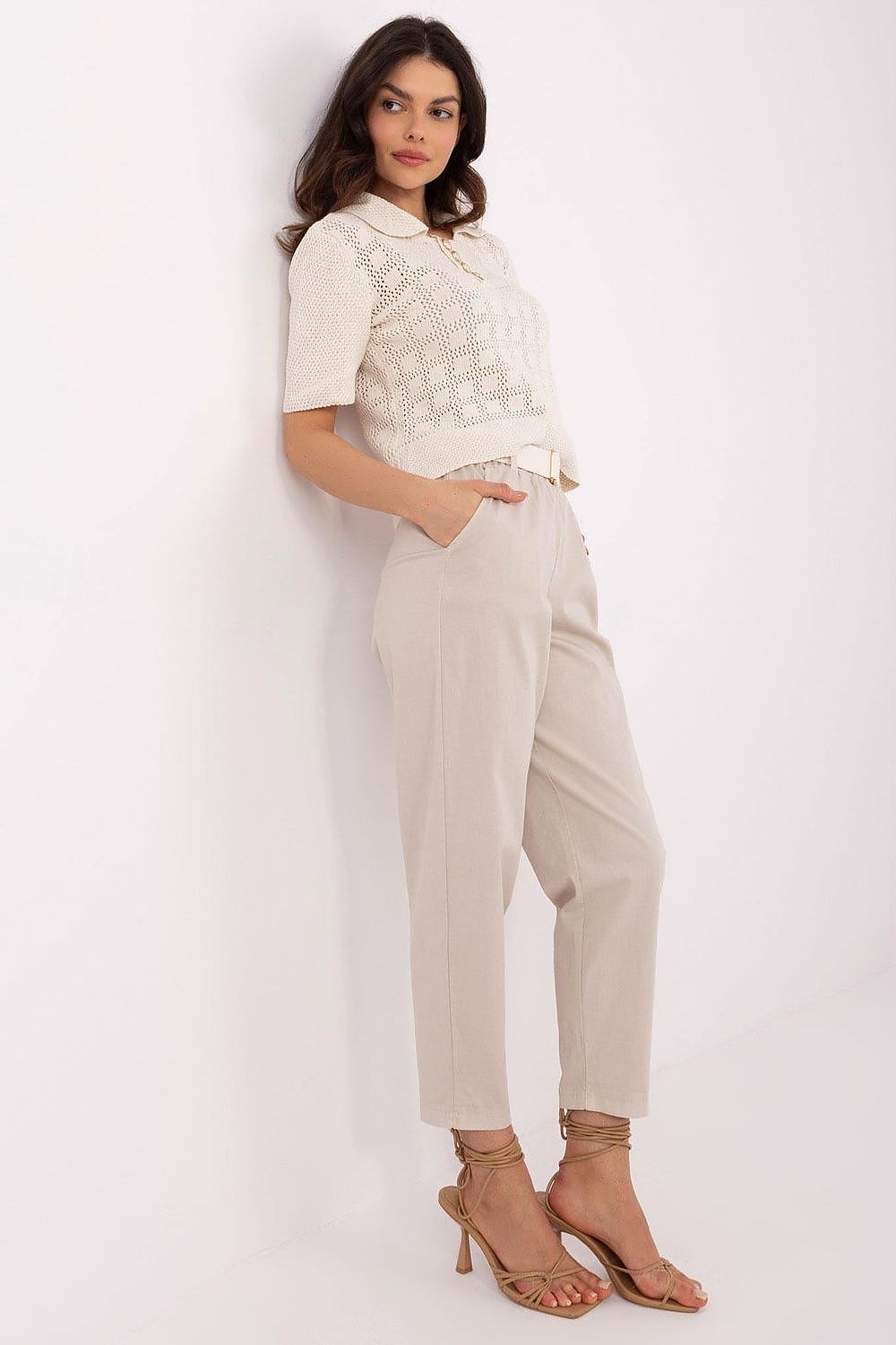 Women trousers model 208686 Italy Moda