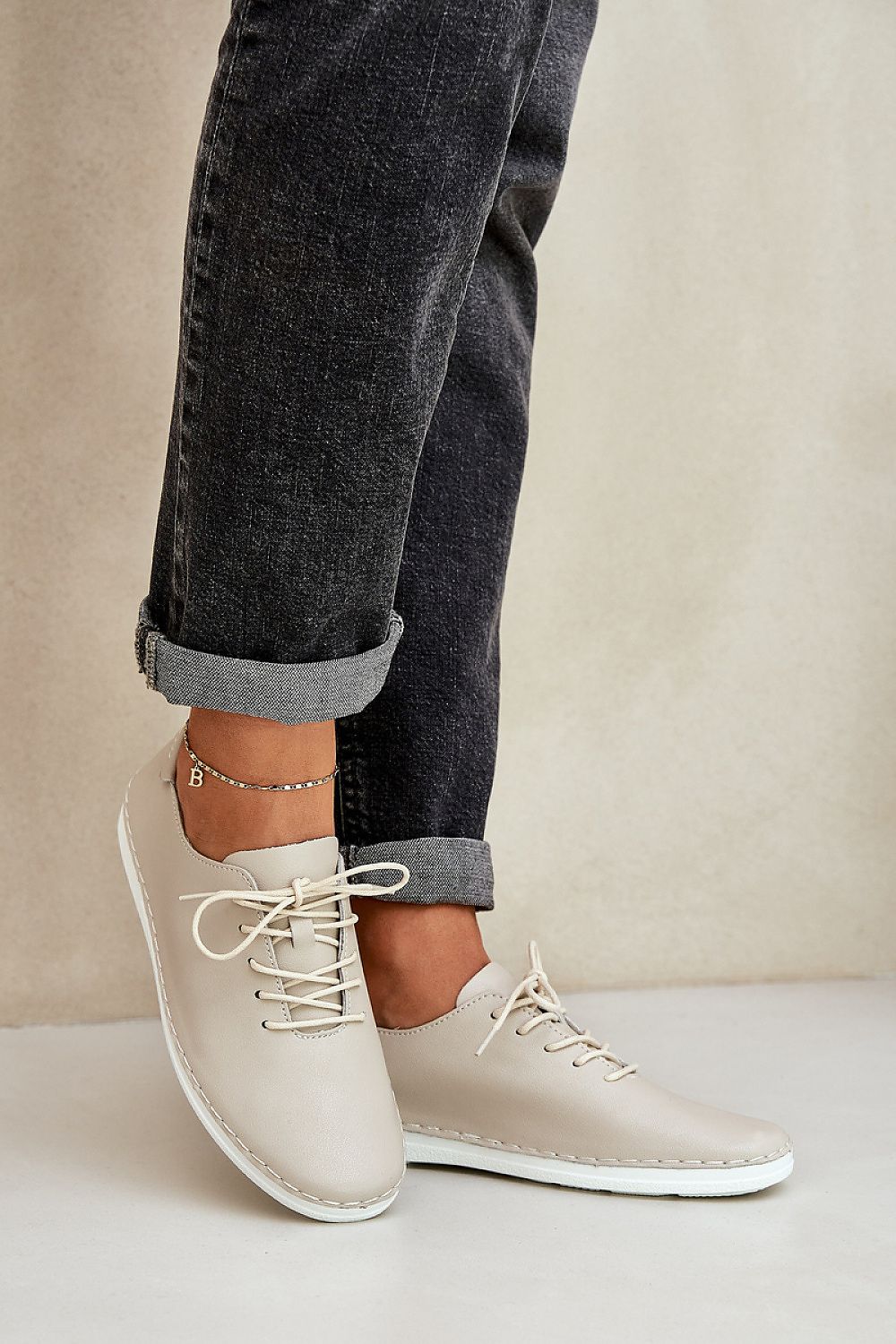 Low Shoes model 209055 Step in style