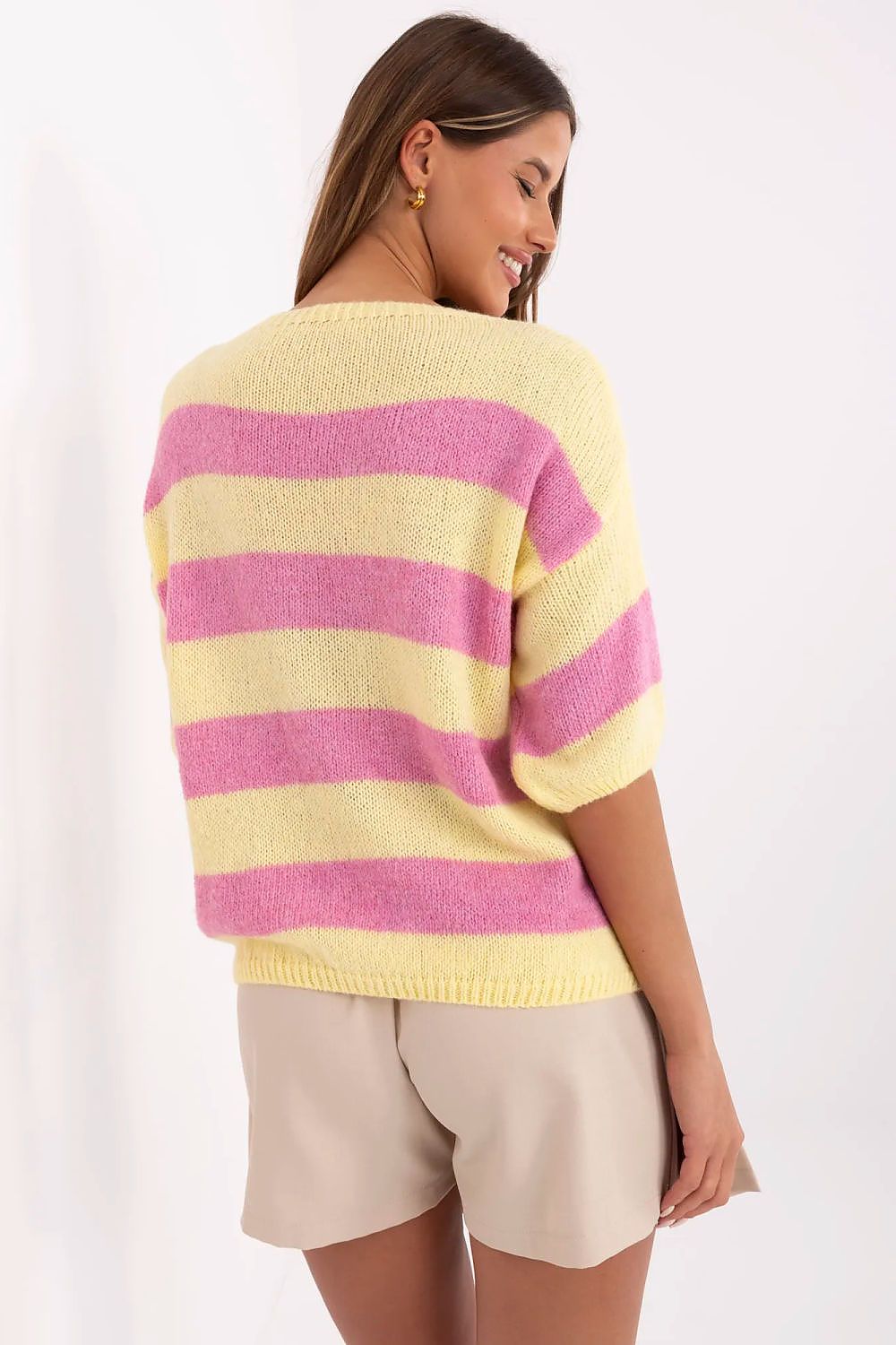 Jumper model 209483 Italy Moda