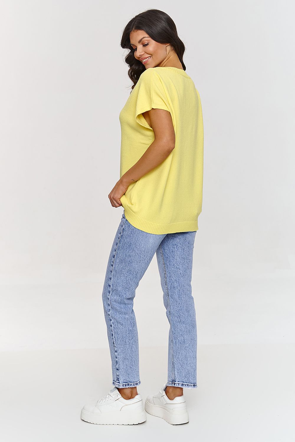 Gilet model 209732 Makadamia