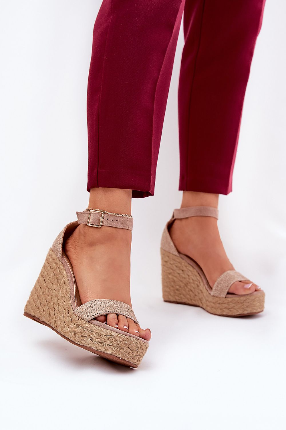 Buskin model 209911 Step in style