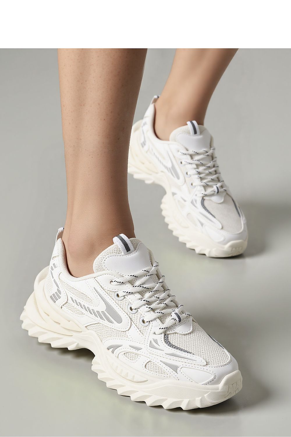 Sport Shoes model 210215 Inello