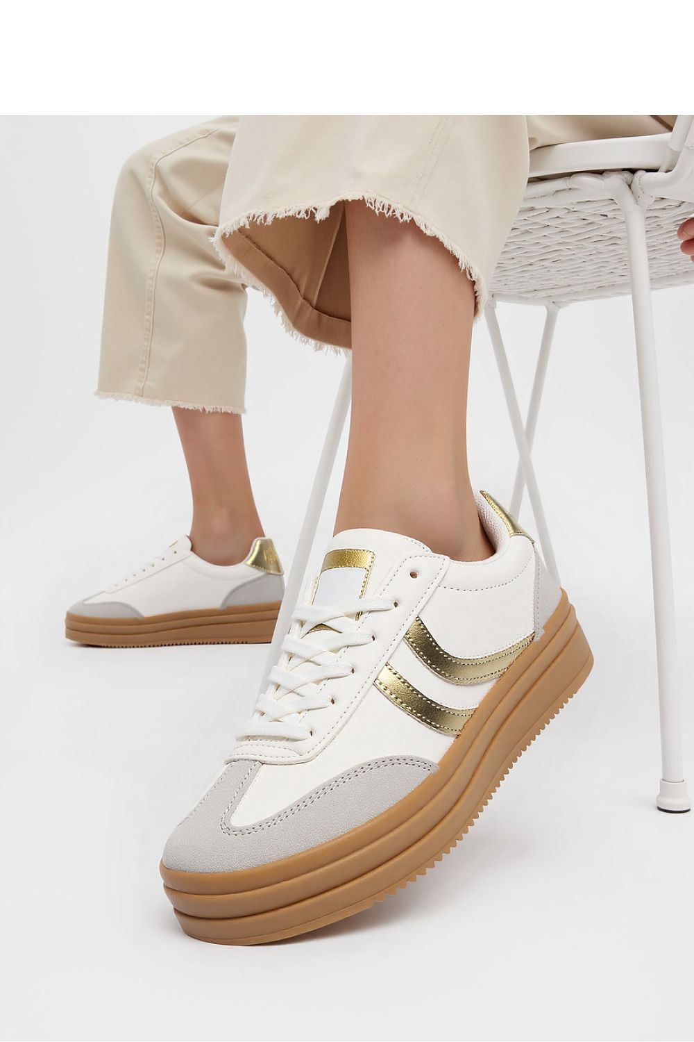 Sport Shoes model 210218 Inello