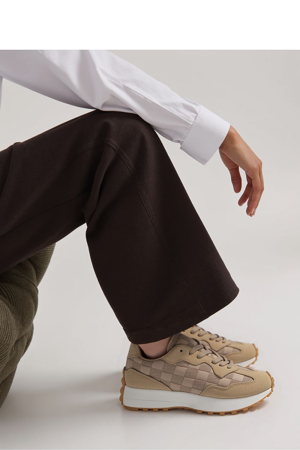 Sport Shoes model 210280 Inello