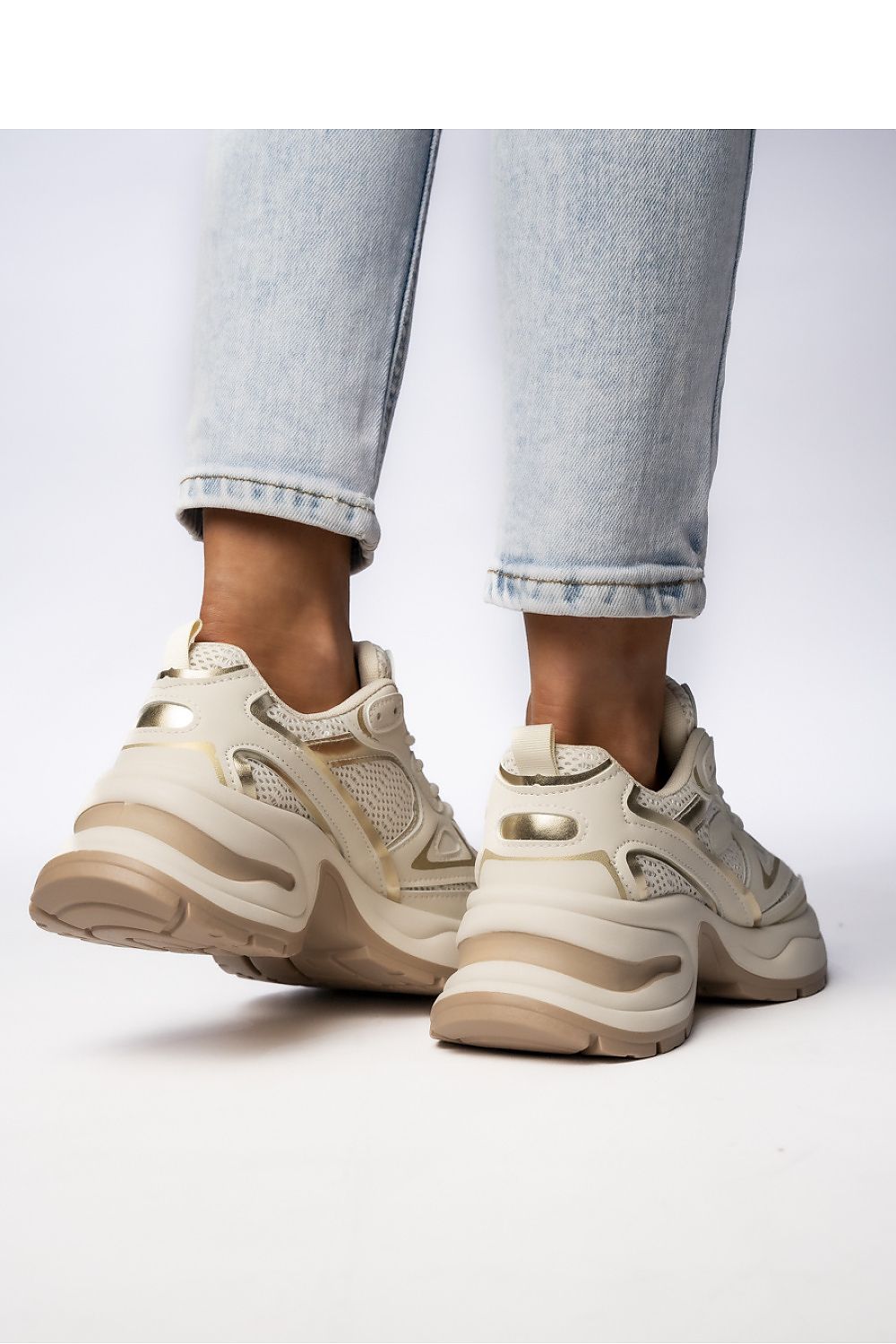 Sport Shoes model 210559 Inello