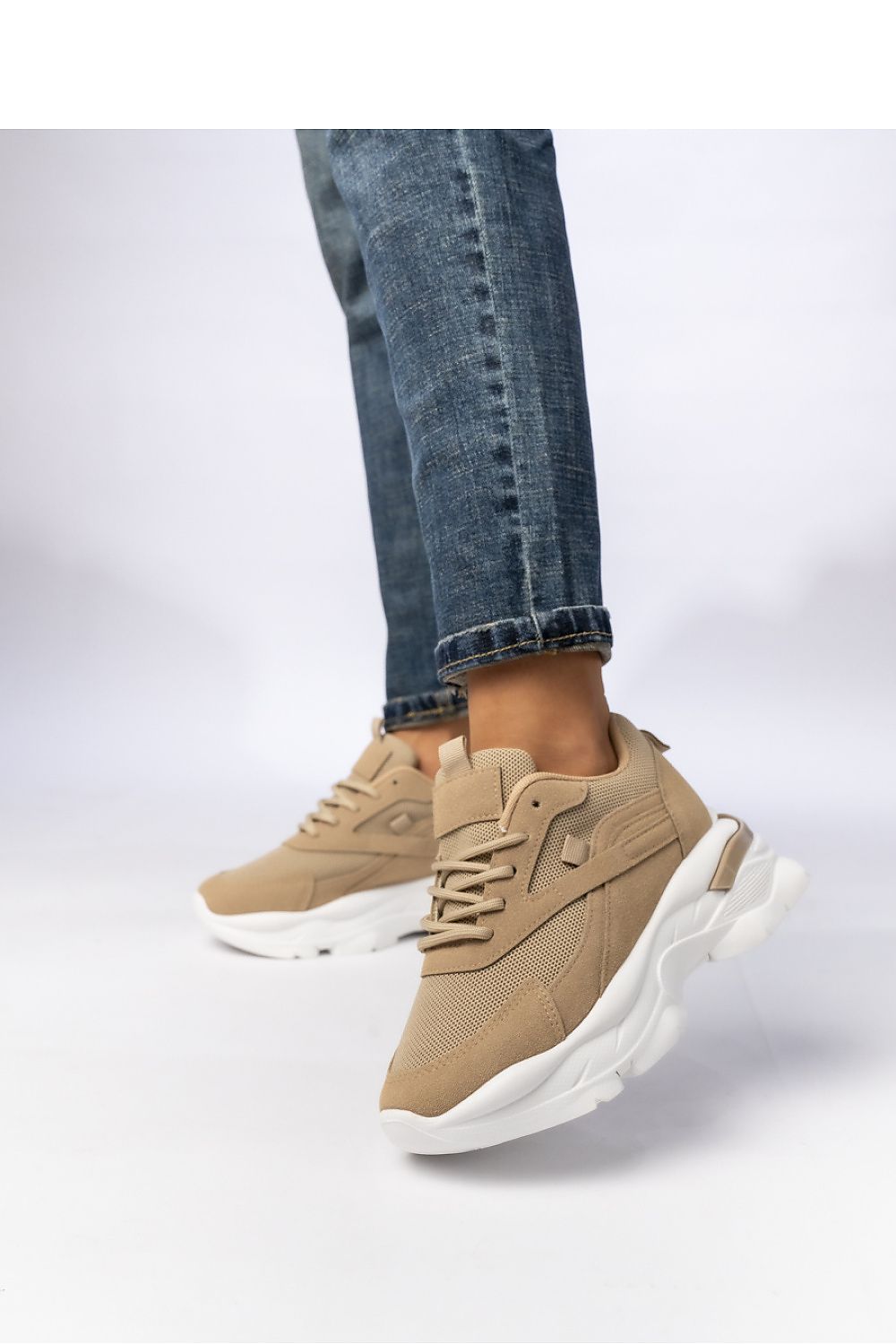 Sport Shoes model 210585 Inello