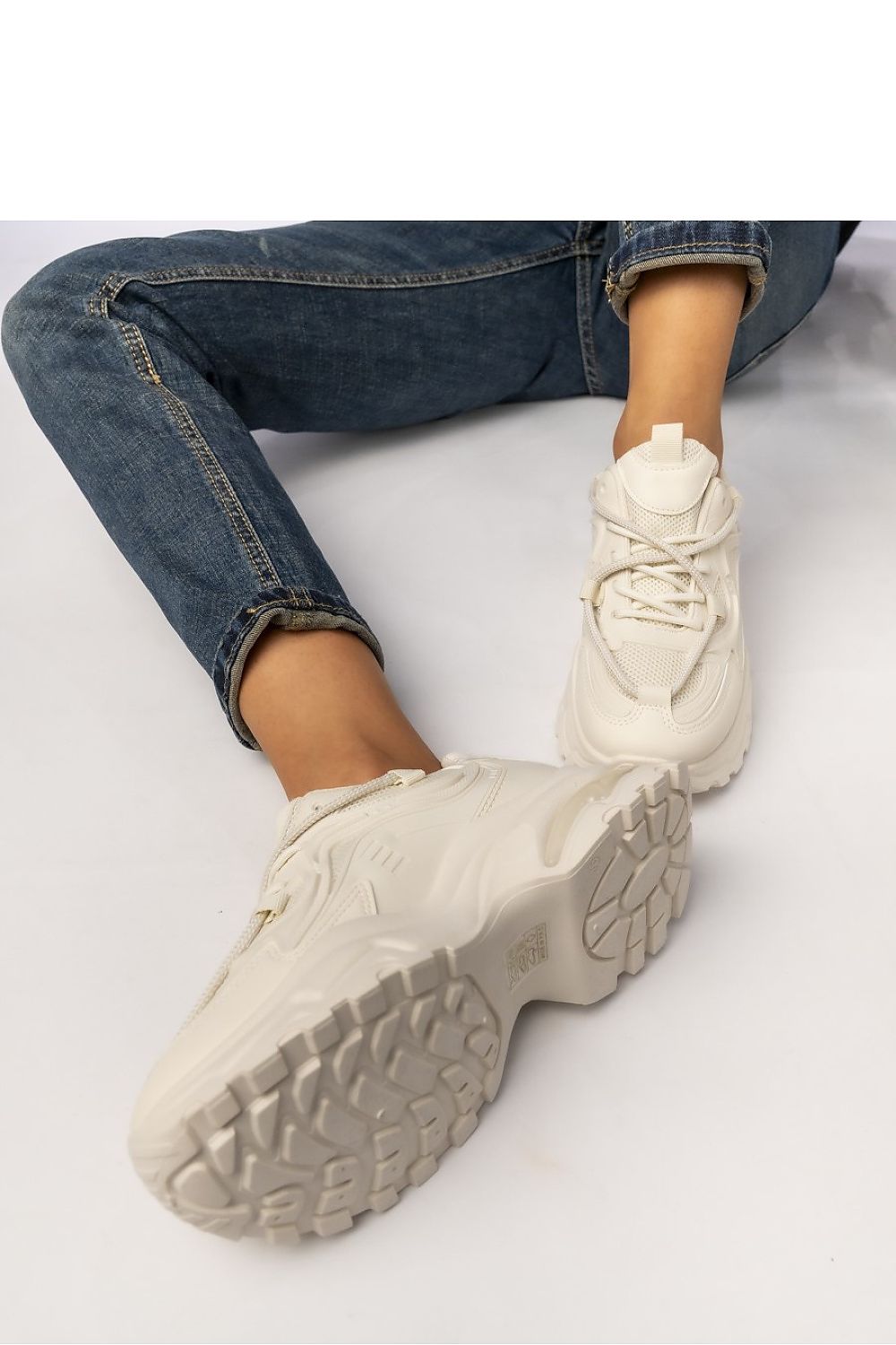 Sport Shoes model 210589 Inello