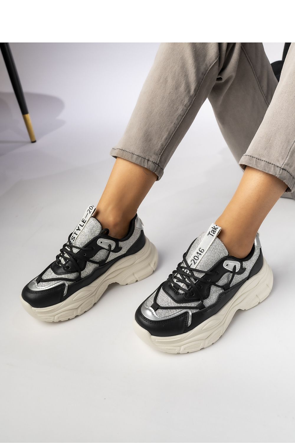 Sport Shoes model 210599 Inello