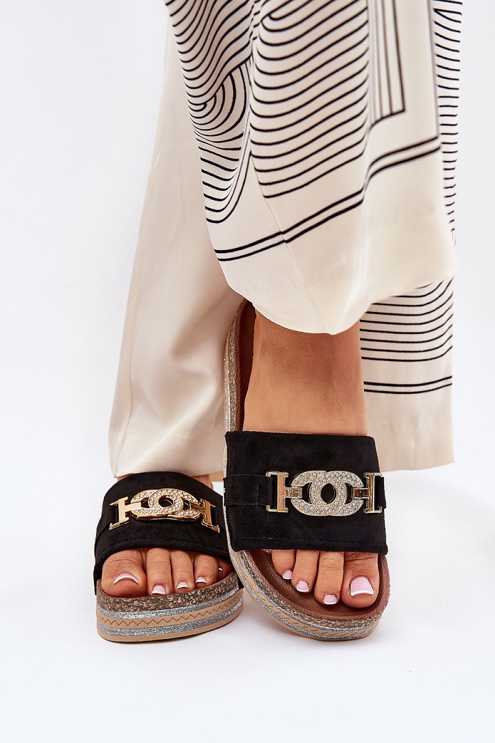 Flip-flops model 210768 Step in style