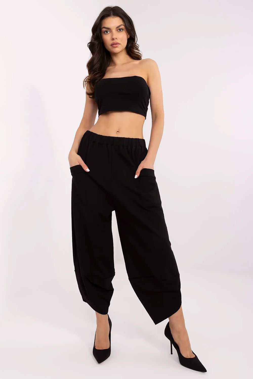 Tracksuit trousers model 211188 Relevance