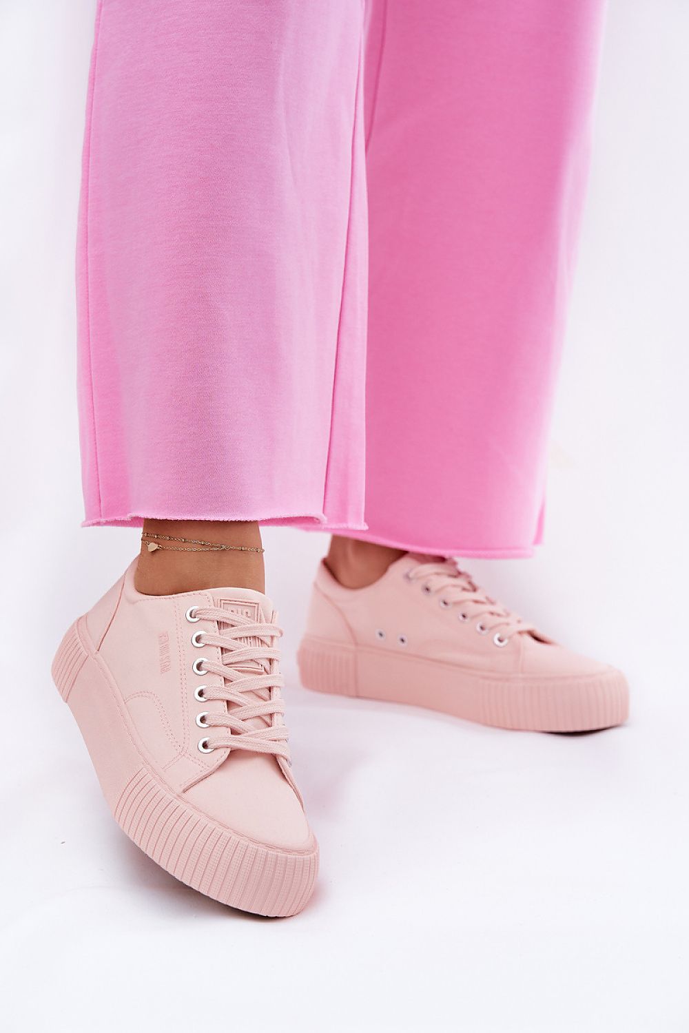 Sneakers model 211350 Step in style