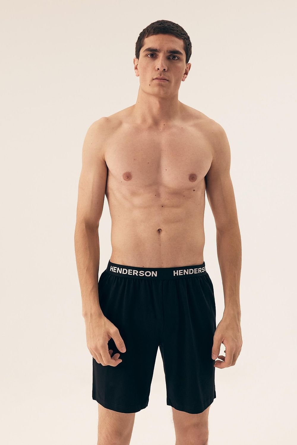 Shorts model 211661 Henderson