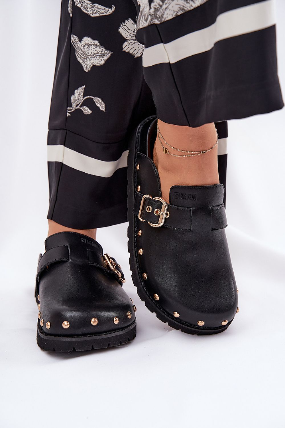 Flip-flops model 211678 Step in style