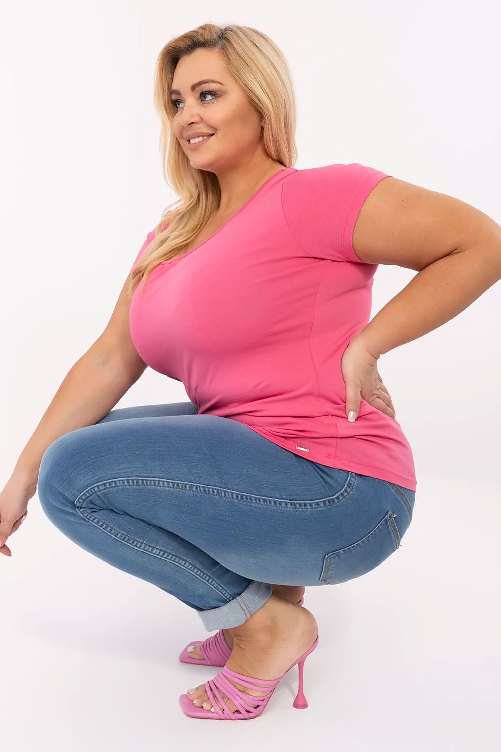 Plus size T-shirt model 211768 Relevance