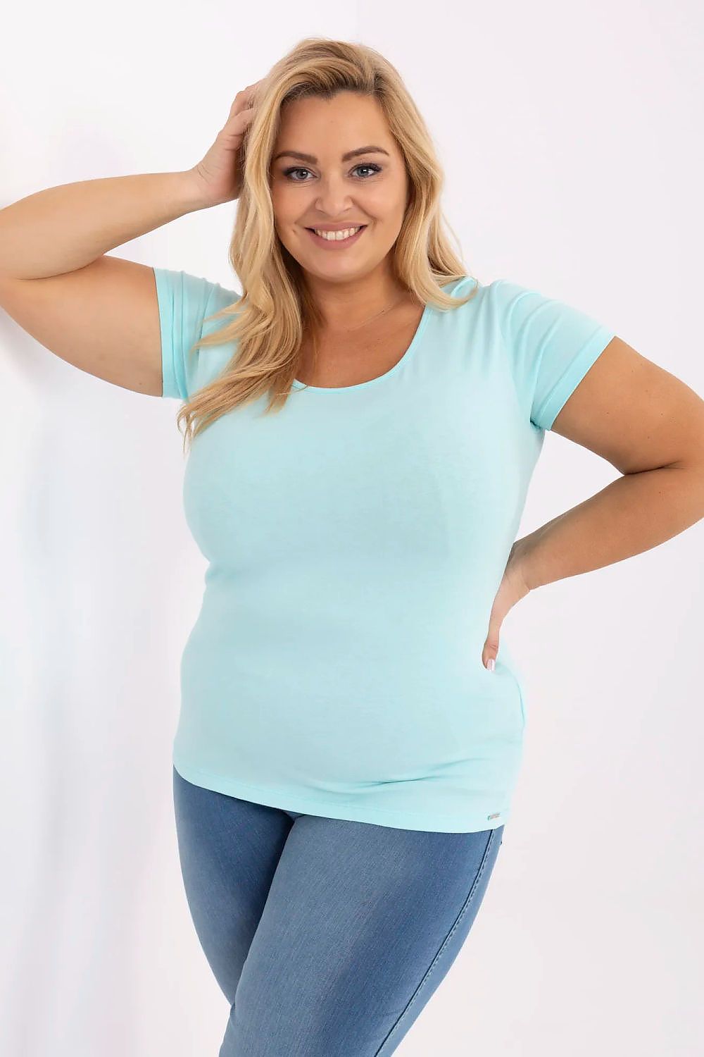 Plus size T-shirt model 211769 Relevance