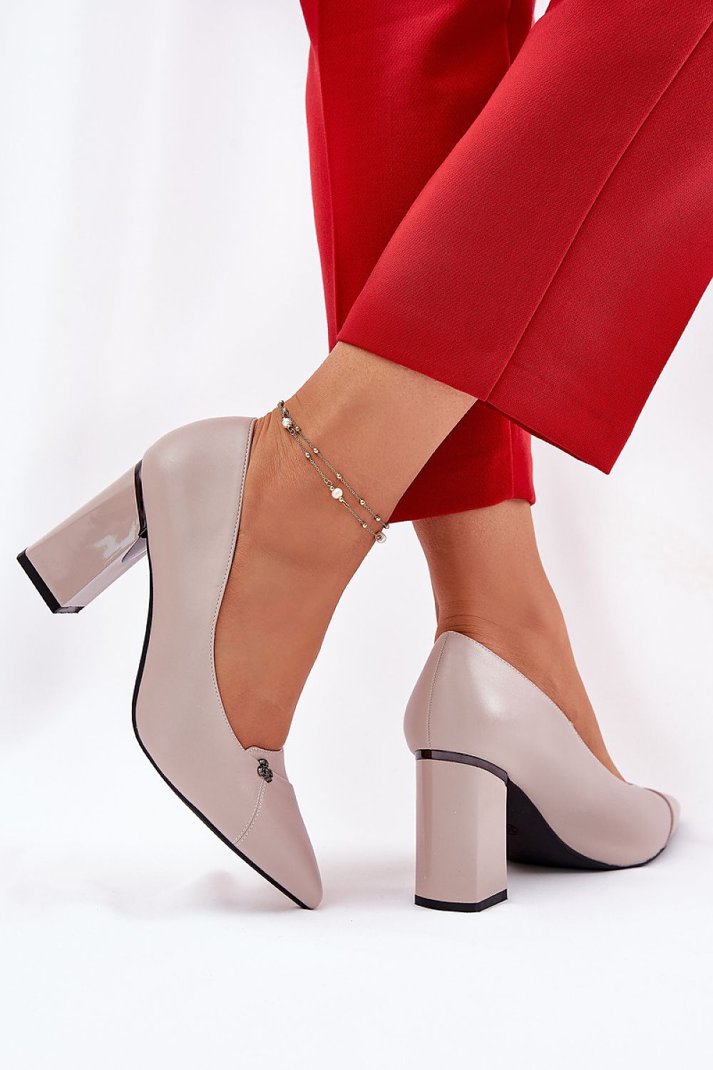 Block heel pumps model 211982 Step in style