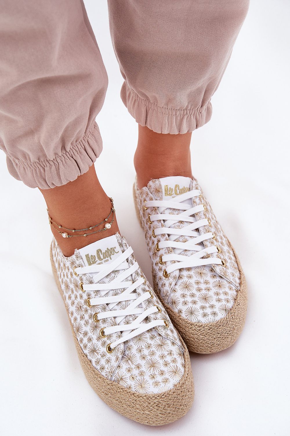 Sneakers model 212617 Step in style