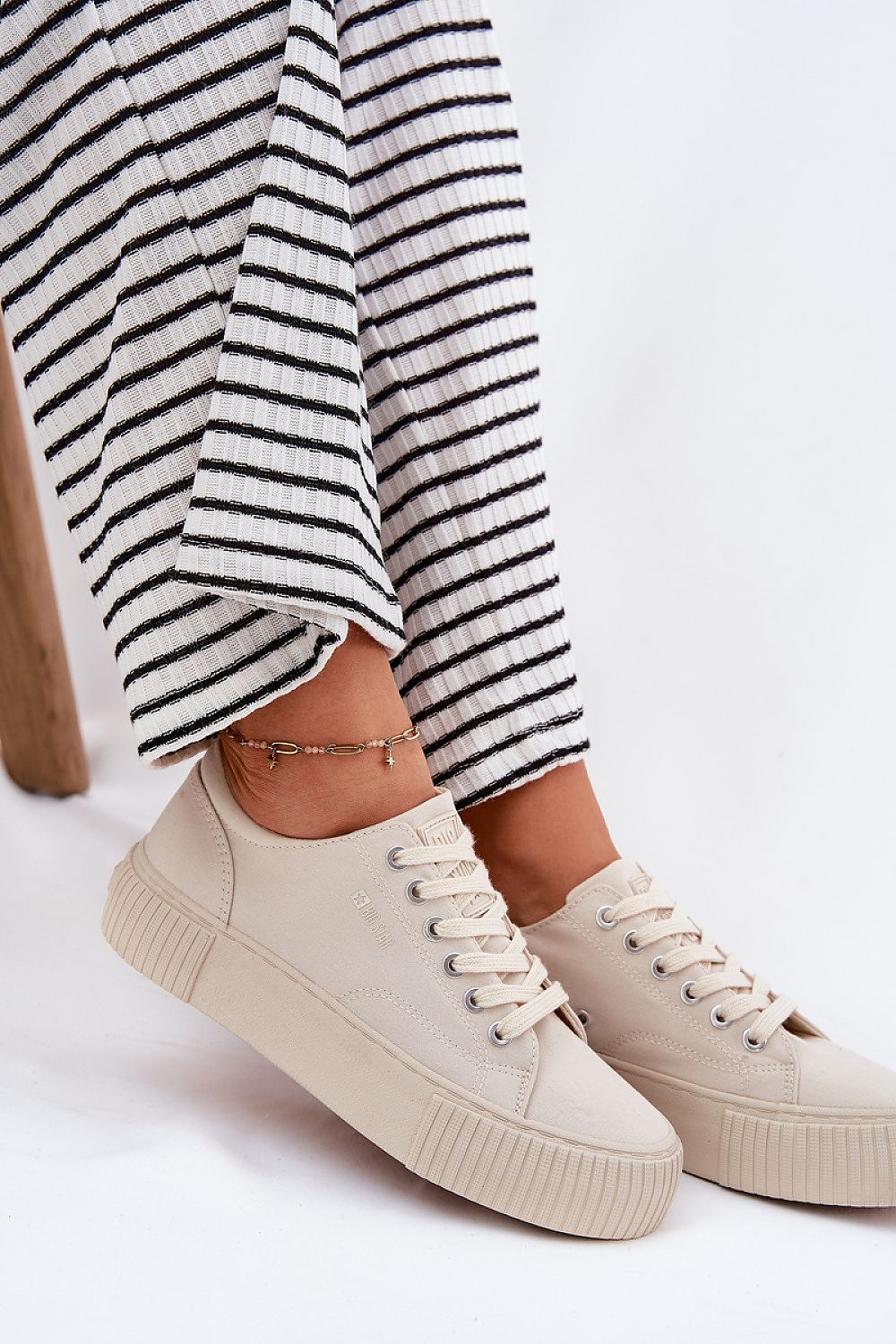 Sneakers model 212723 Step in style