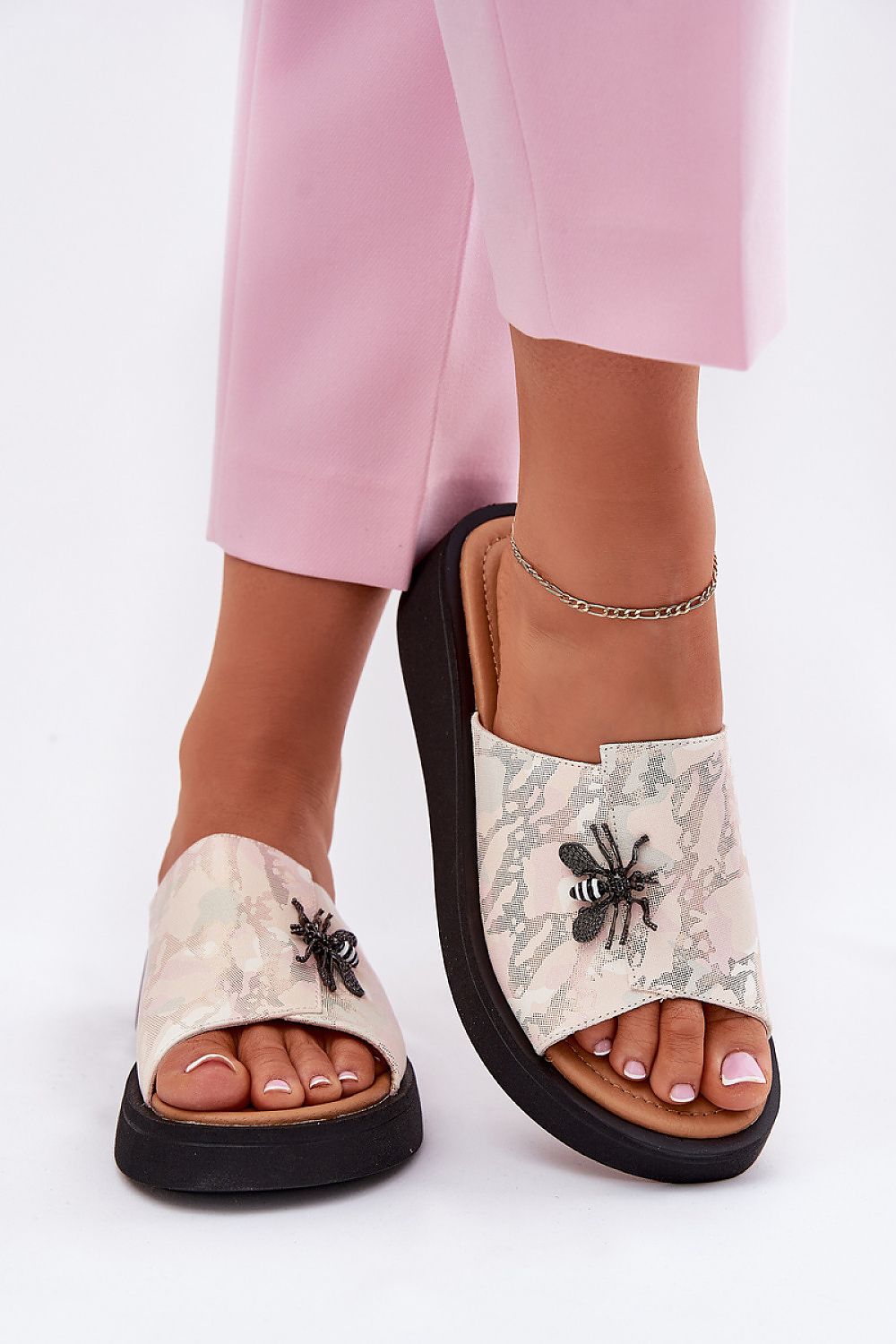 Flip-flops model 213036 Step in style