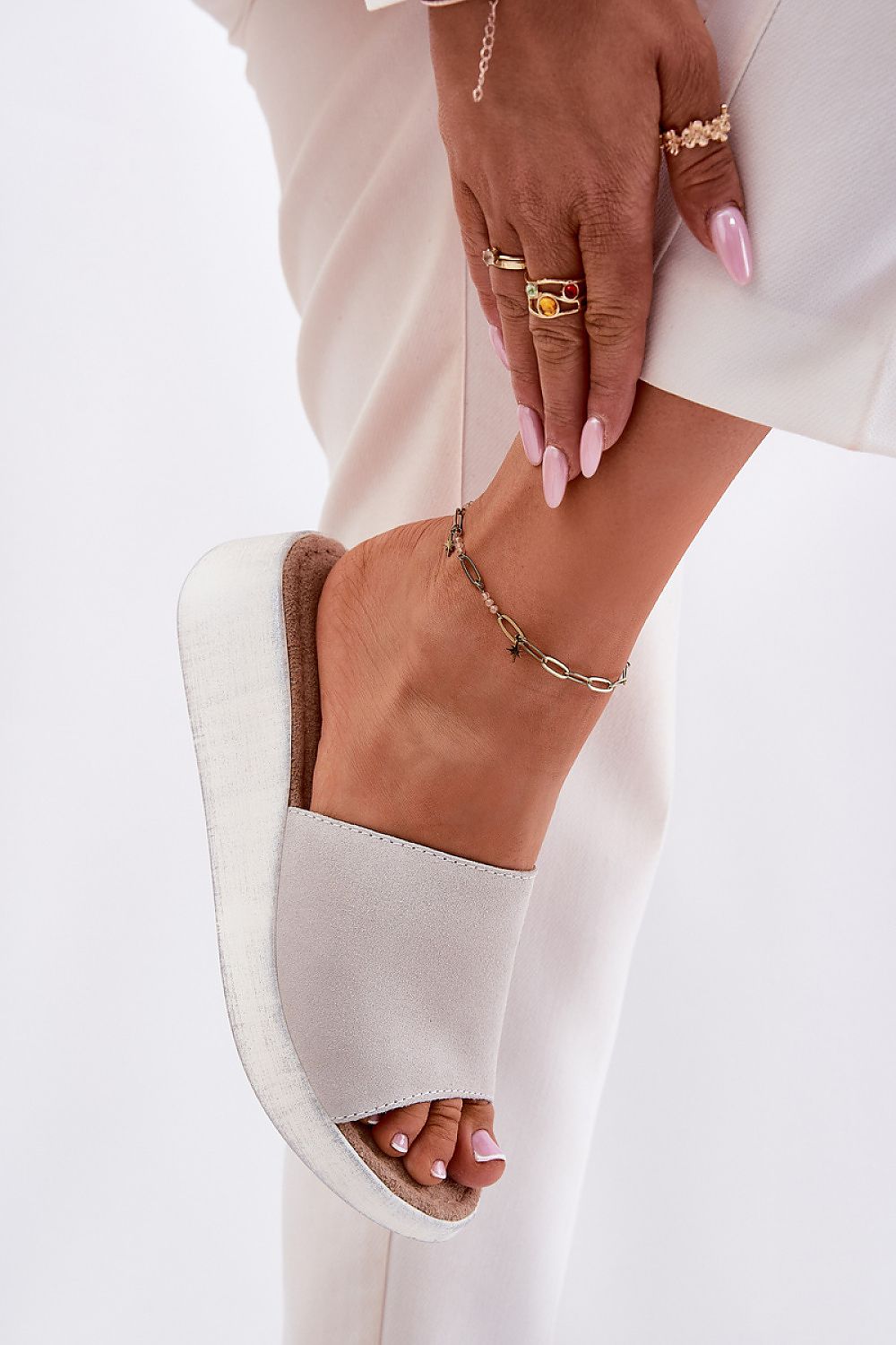 Flip-flops model 213043 Step in style