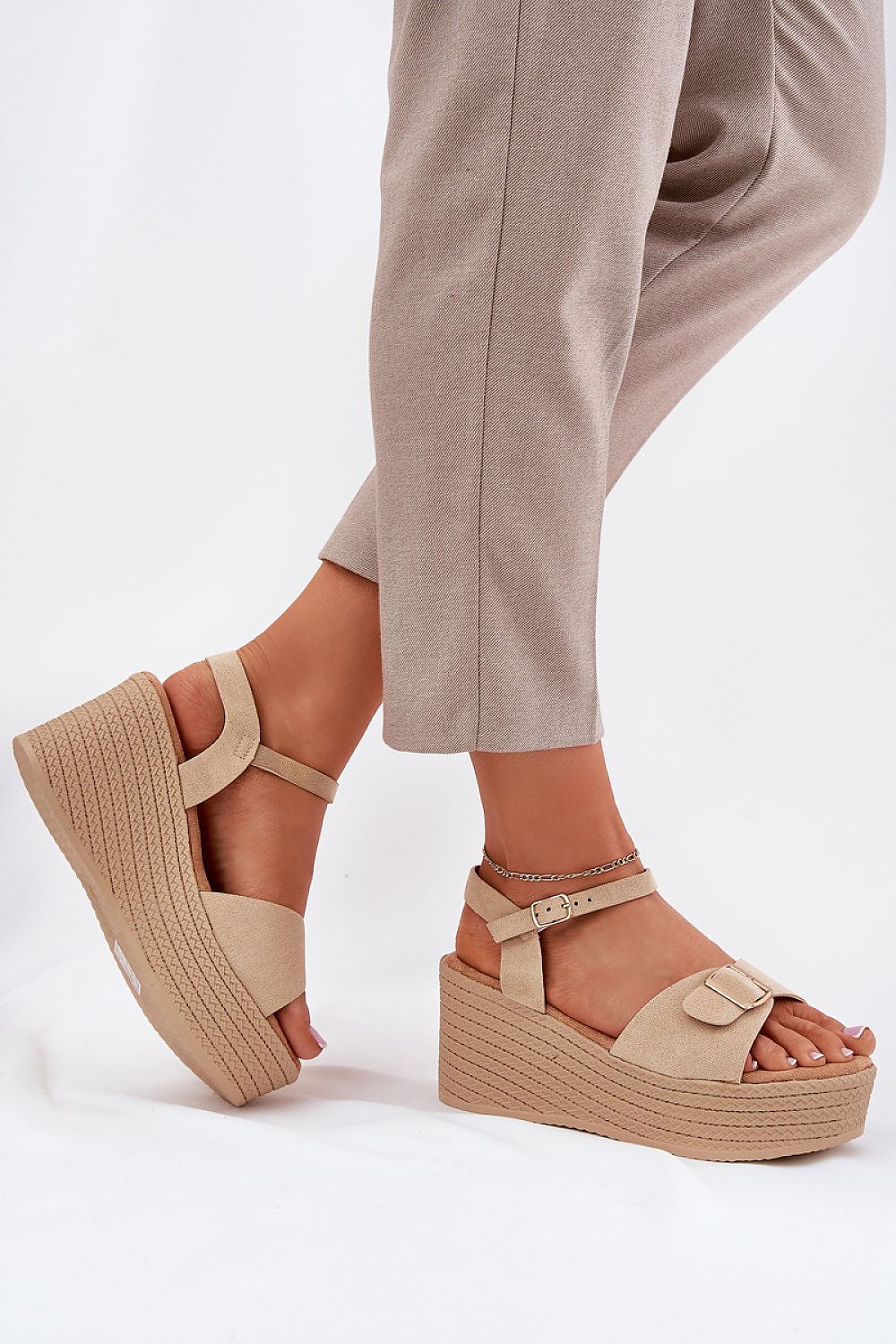Buskin model 213178 Step in style