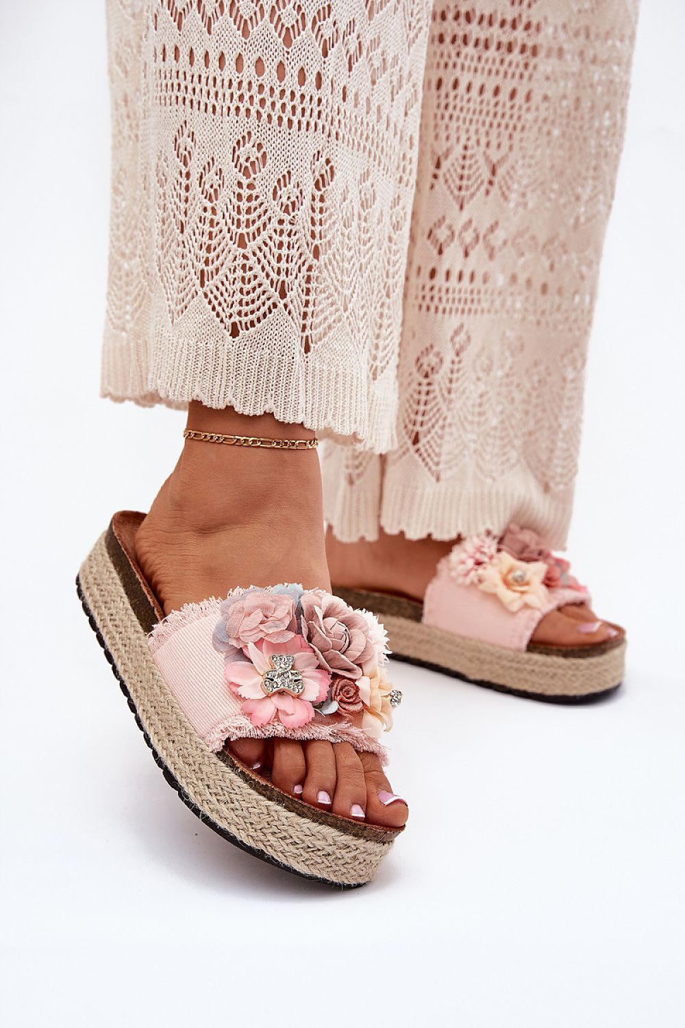 Flip-flops model 213943 Step in style