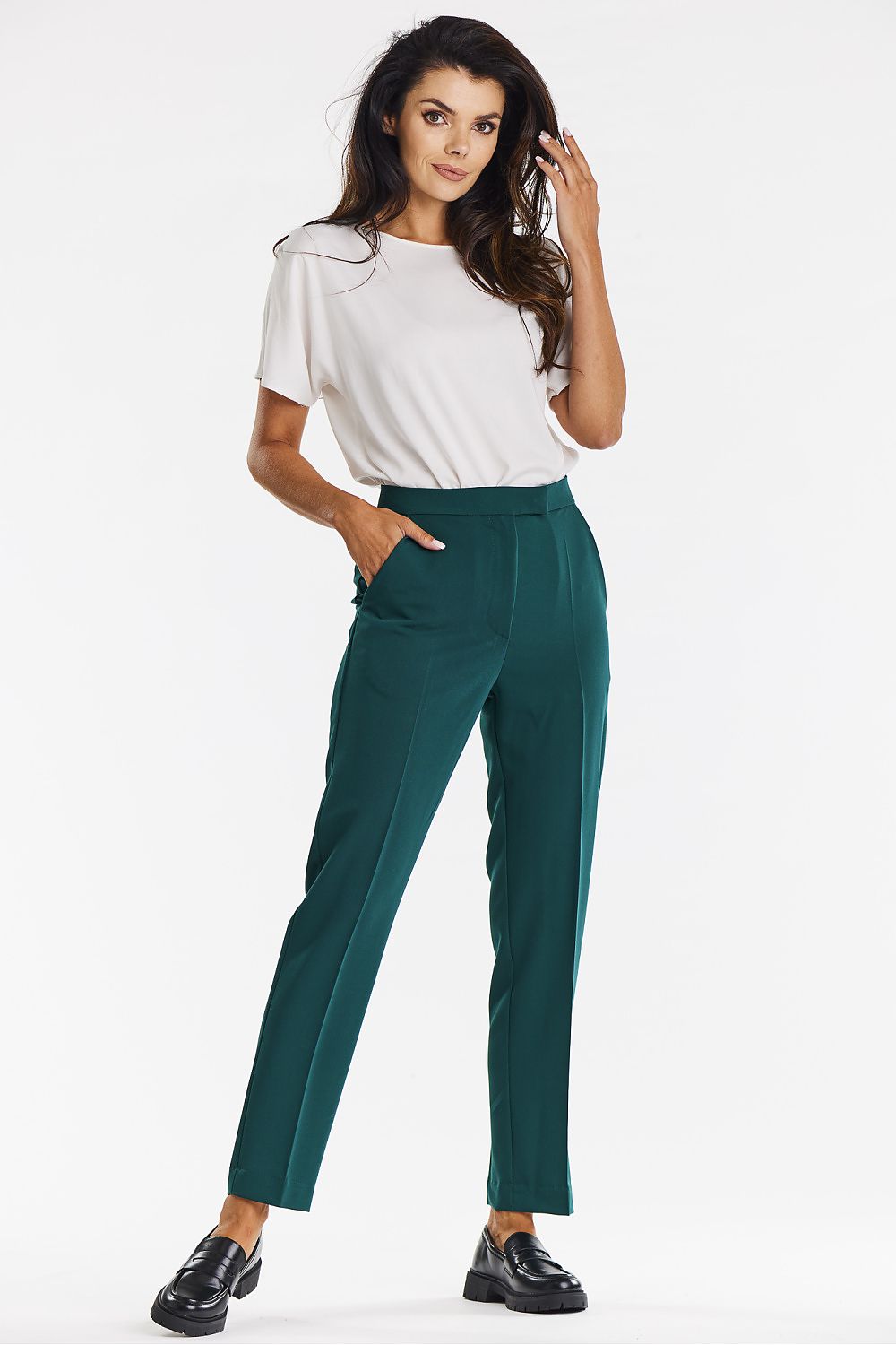 Women trousers model 213971 awama