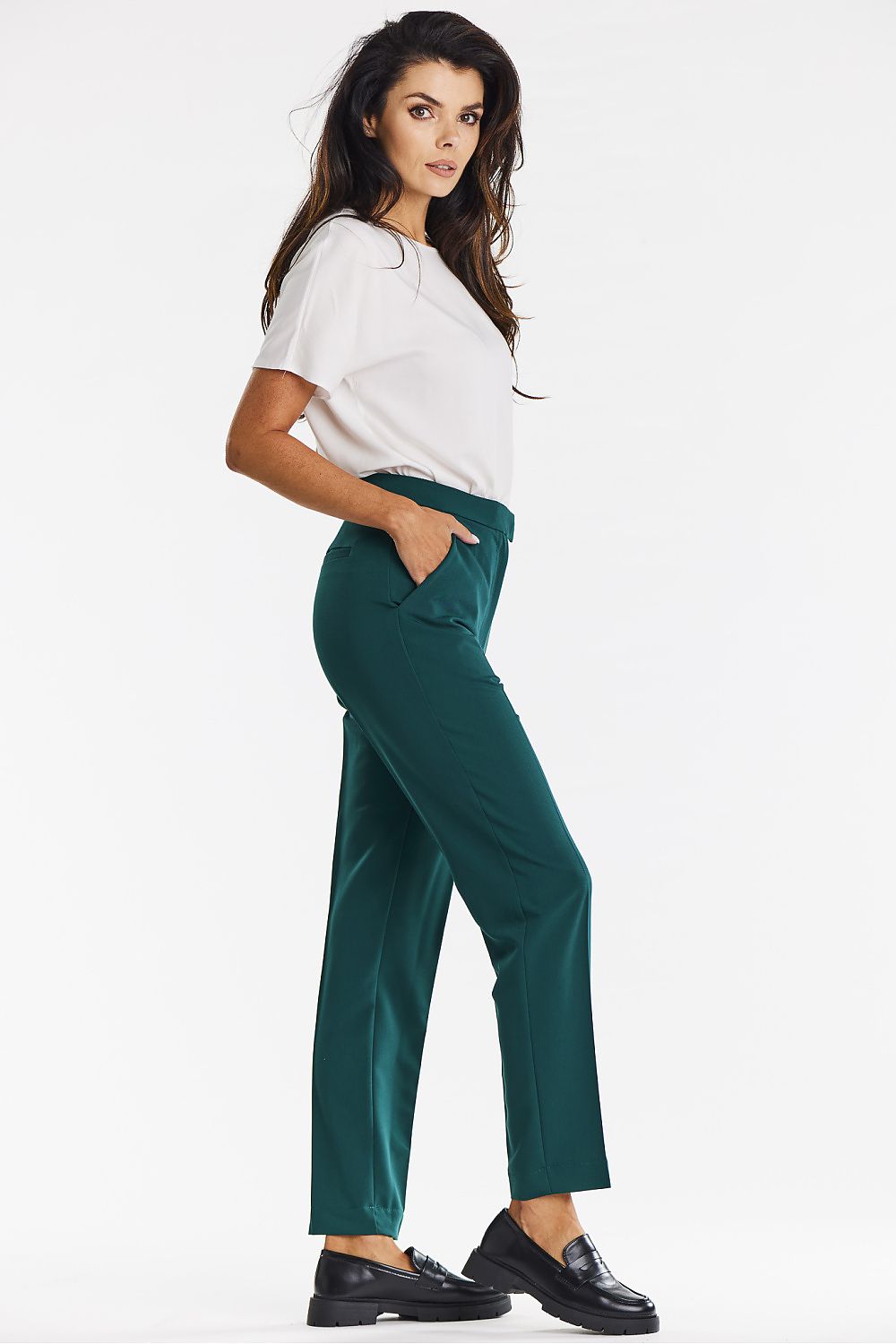Women trousers model 213971 awama