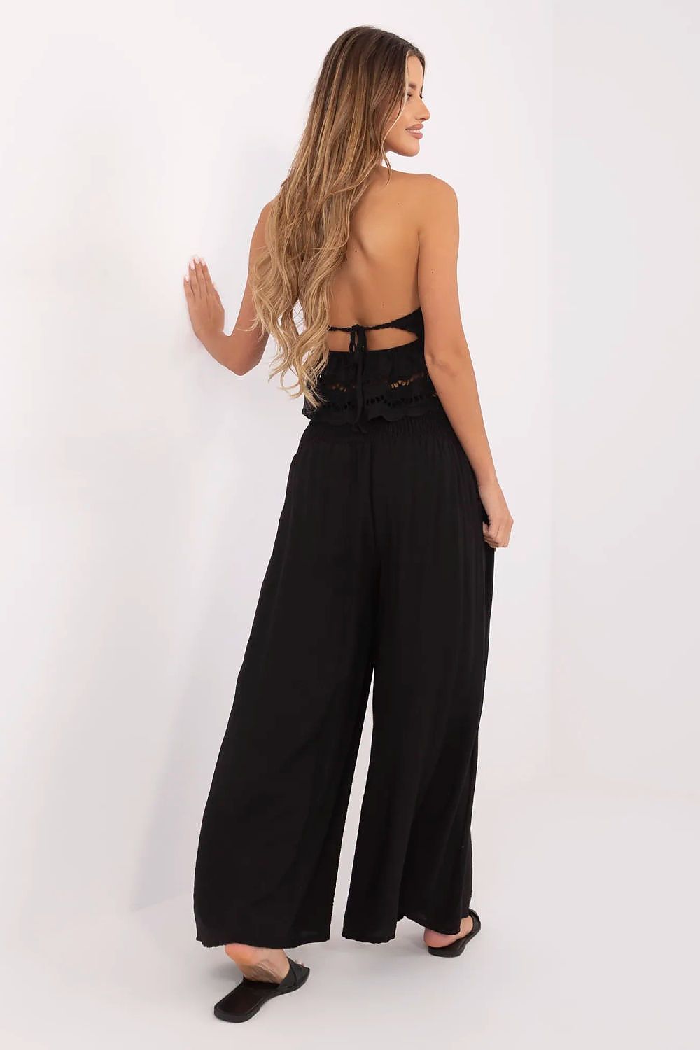 Women trousers model 214044 Italy Moda