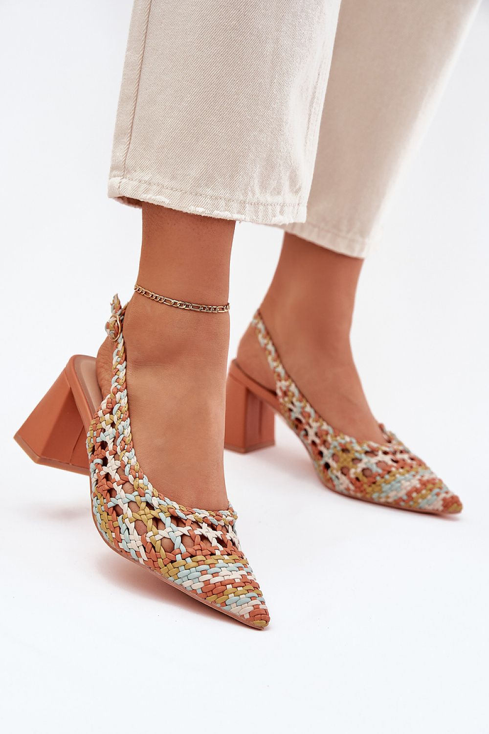 Heel sandals model 214086 Step in style