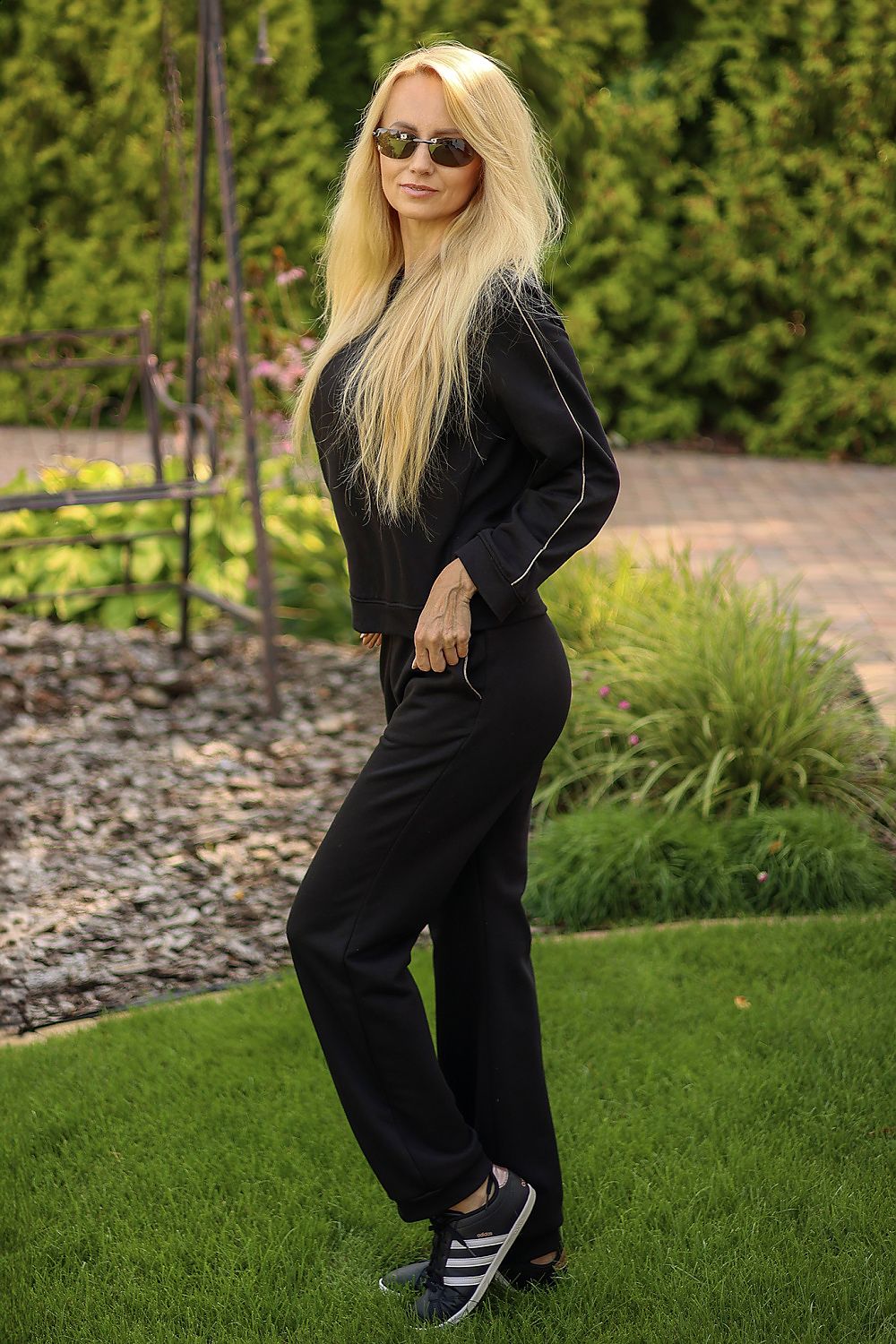 Set model 214264 Mirale