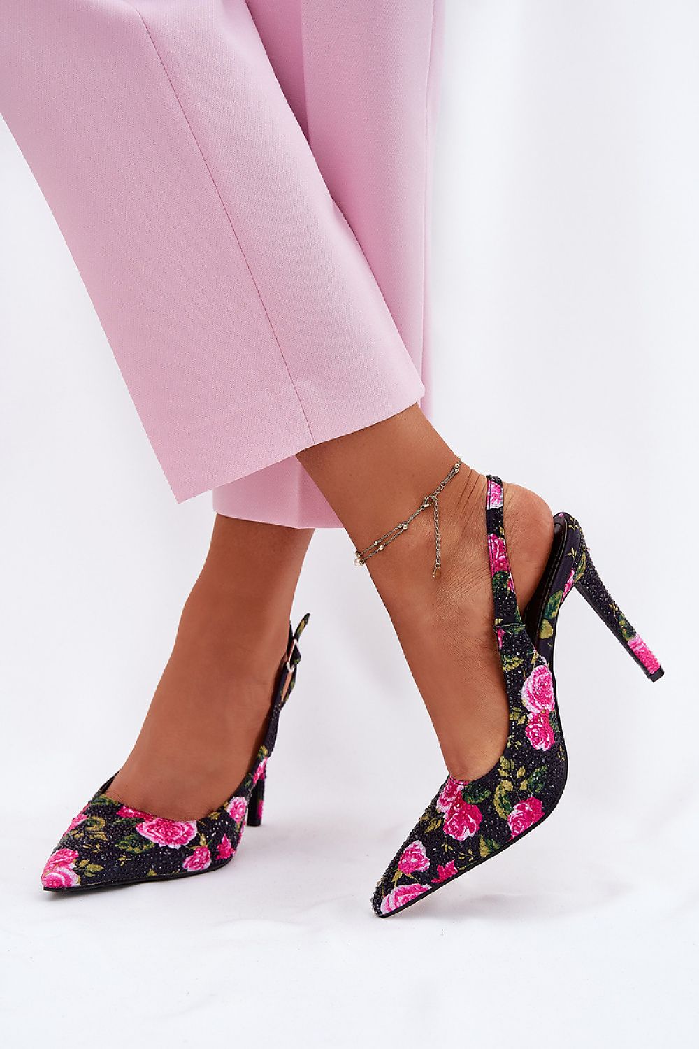 Heel sandals model 214484 Step in style