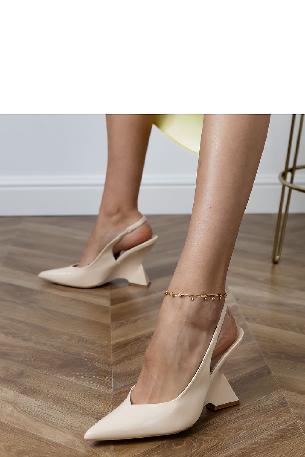 Heel pumps model 214637 PRIMO